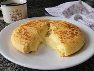 Pão de queijo de frigideira
